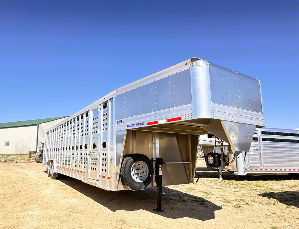 2025 Eby 32' stock