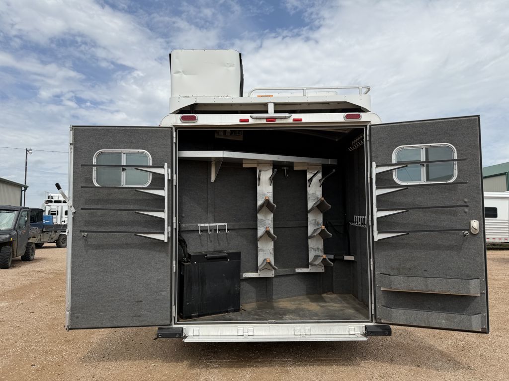 Trailer Photo 16