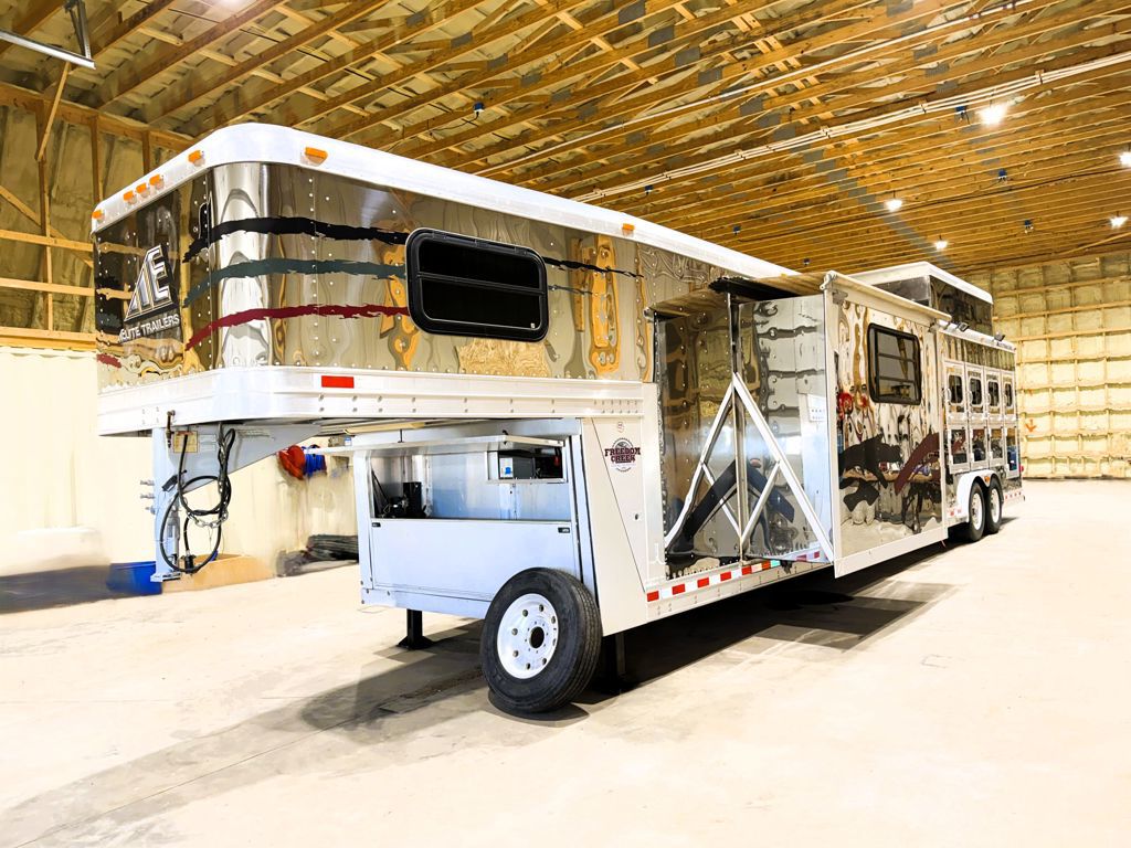 2008 Elite Trailers 4HLQRL