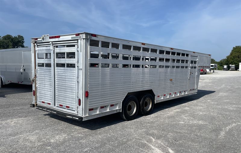 2013 Barrett 24x8 livestock