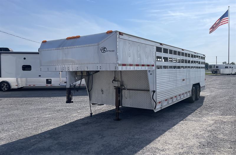 2013 Barrett 24x8 livestock