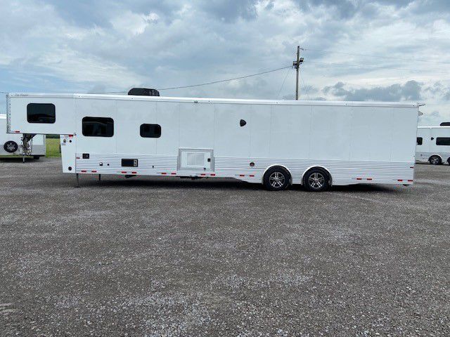2026 Sundowner 2286gm pro grade 42ft toy hauler
