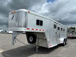 1997 3 Horse horse FeatherLite 3 Horse Slant Load Trailer with XL Tack Room