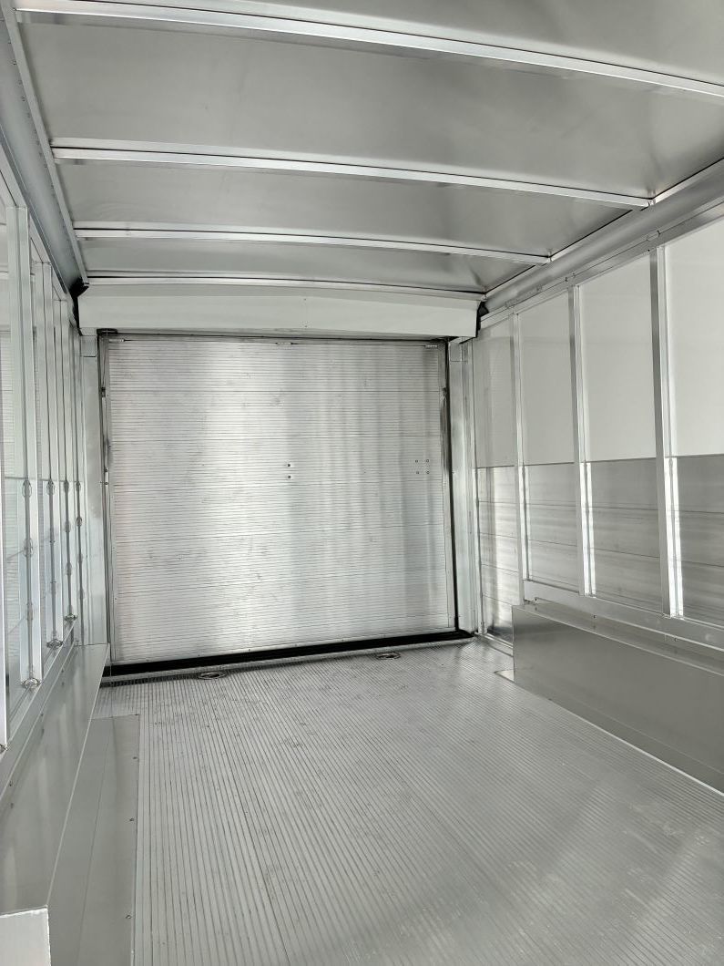 Trailer Photo 7