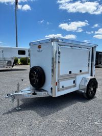 2027 5200lbs. horse Sundowner 8ft. Farrier BP