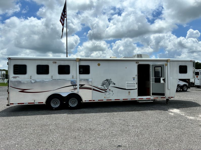 Trailer Photo 4