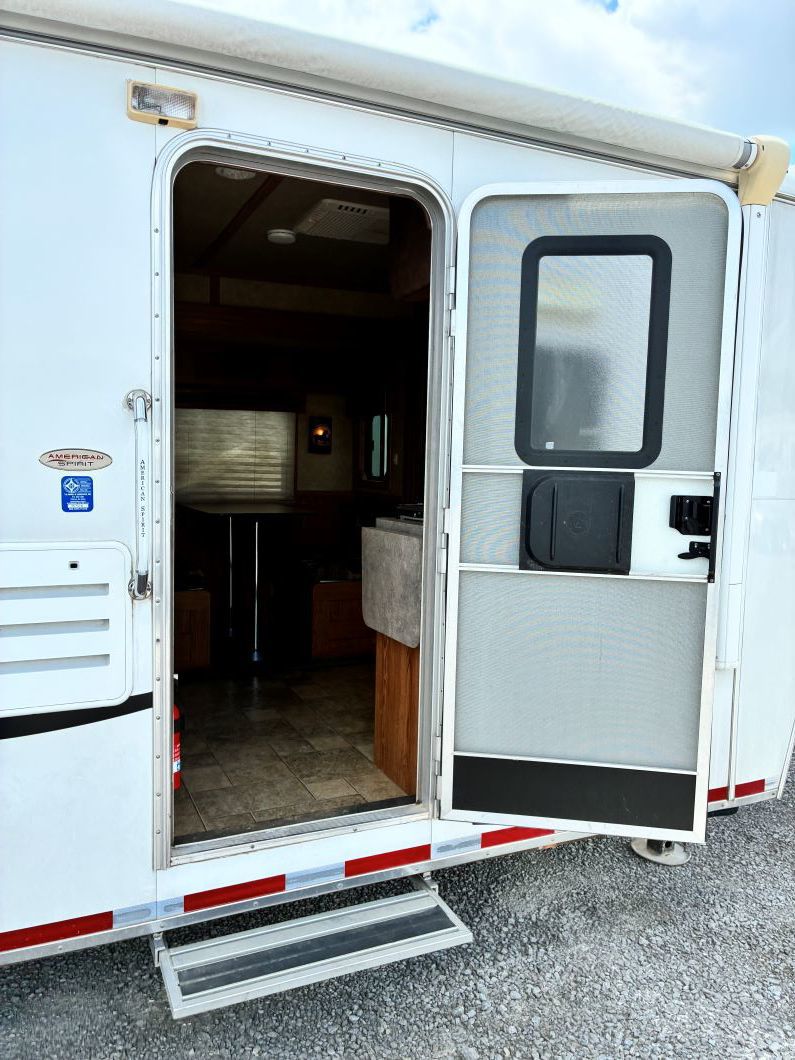 Trailer Photo 5
