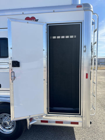2026 Hart tradition 4h smarttack horse trailer