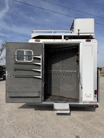 2015 Platinum Coach 4h 15'6 sw slide out side load