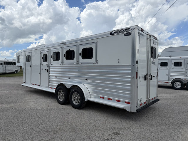 Trailer Photo 7
