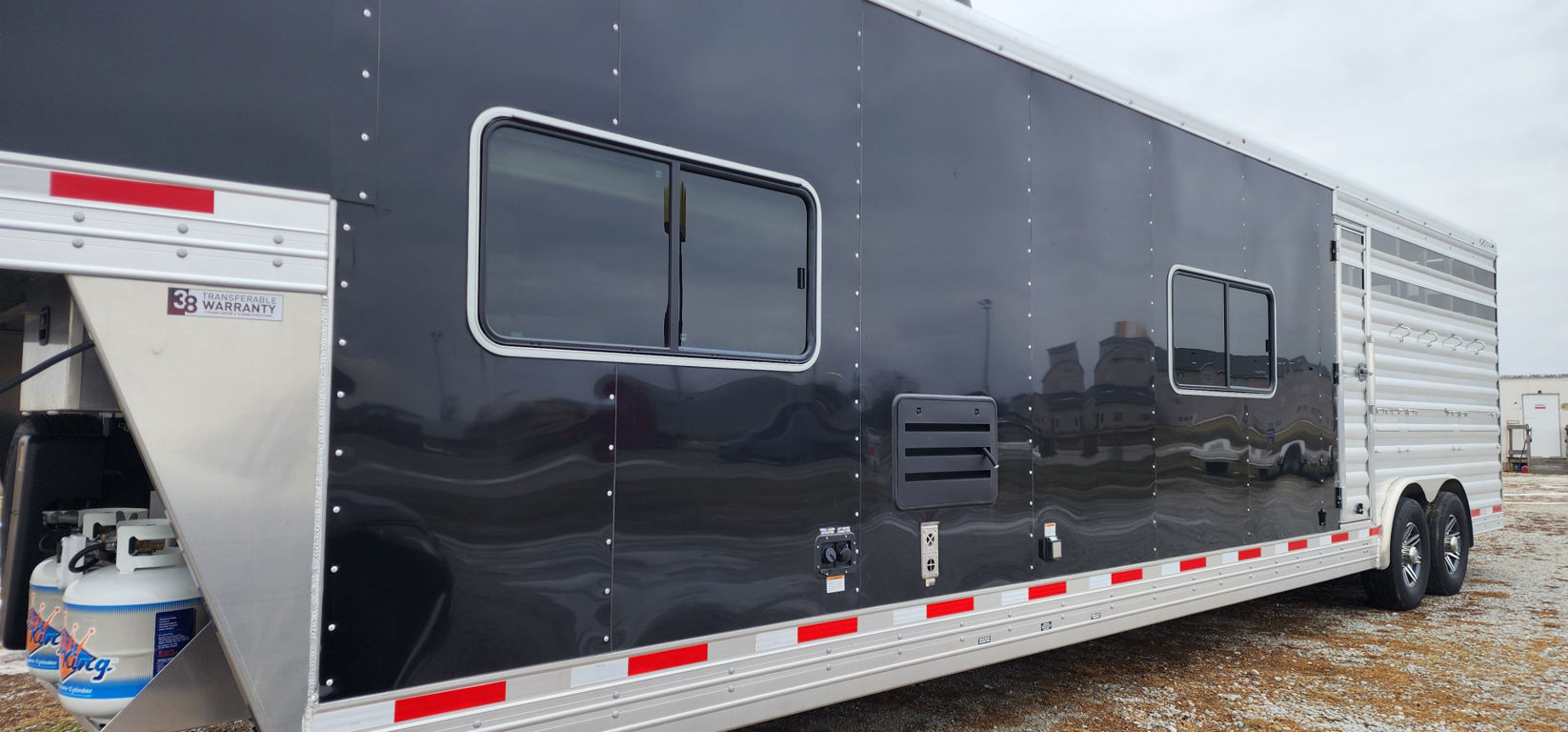 Trailer Photo 15