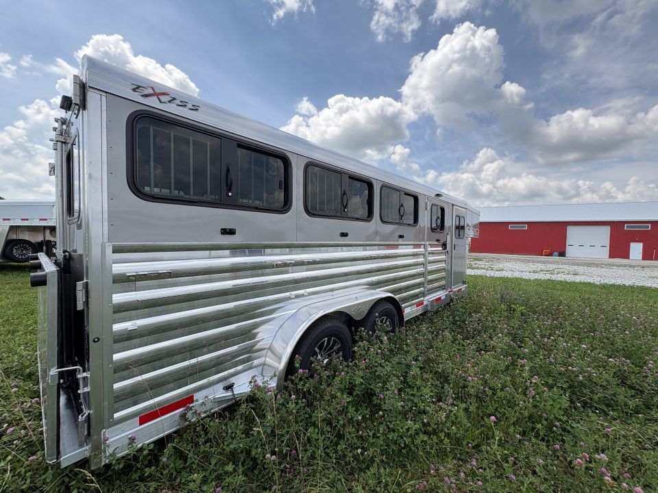 Trailer Photo 2