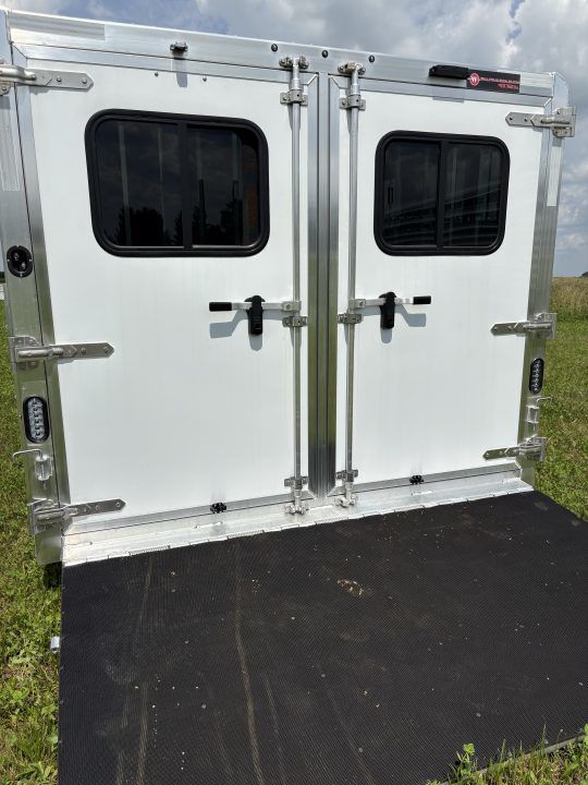 Trailer Photo 5