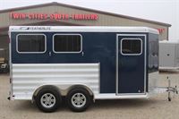 2025 2 horse Featherlite Trailers 2 Horse Slant Nose Bumper Pull