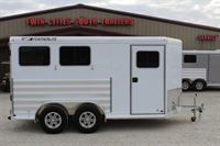 2025 2 horse Featherlite Trailers 2 Horse Slant Nose Bumper Pull