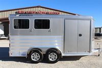 2025 2 horse Featherlite Trailers 2 Horse Slant Load Premier Tack Bumper Pull