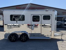 2025 2 horse Sundowner 2 Horse Bumper Pull Charter SE