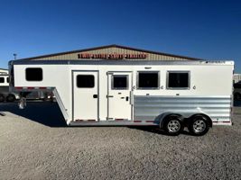 2026 3 horse Featherlite Trailers 3 Horse Gooseneck 9600