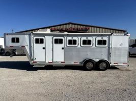 1998 3 horse Exiss Trailers 3 Horse Living Quarters Weekender
