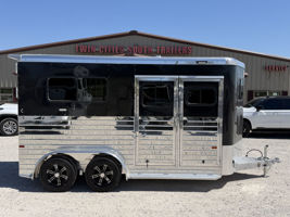 2027 2 horse Sundowner 2 Horse Bumper Pull Charter SE