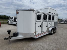 2015 4 horse Sundowner 4 Horse Bumper Pull Stockman Sport
