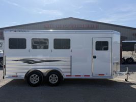 2026 3 horse Featherlite Trailers 3 Horse Bumper Pull 9400