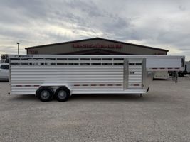 2026 Stock horse Featherlite Trailers 24' Stock Gooseneck 8117