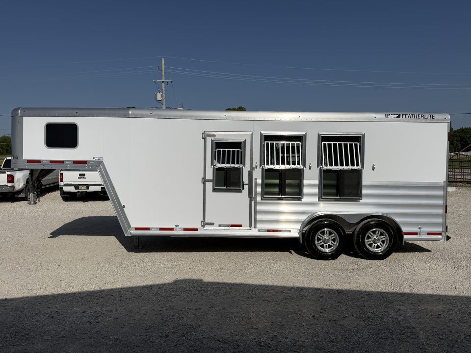Trailer Photo 6