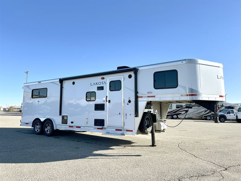 2021 Lakota 3HGNLQ BB8316