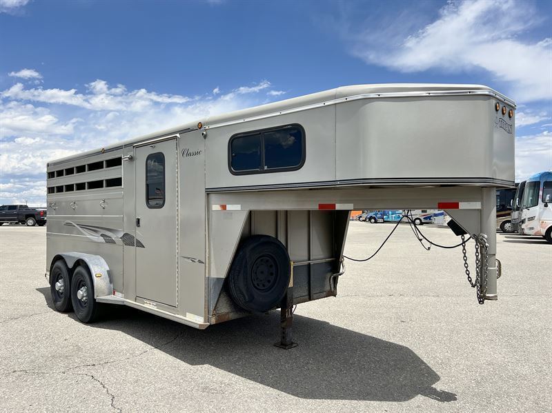 2001 Titan 3HGN