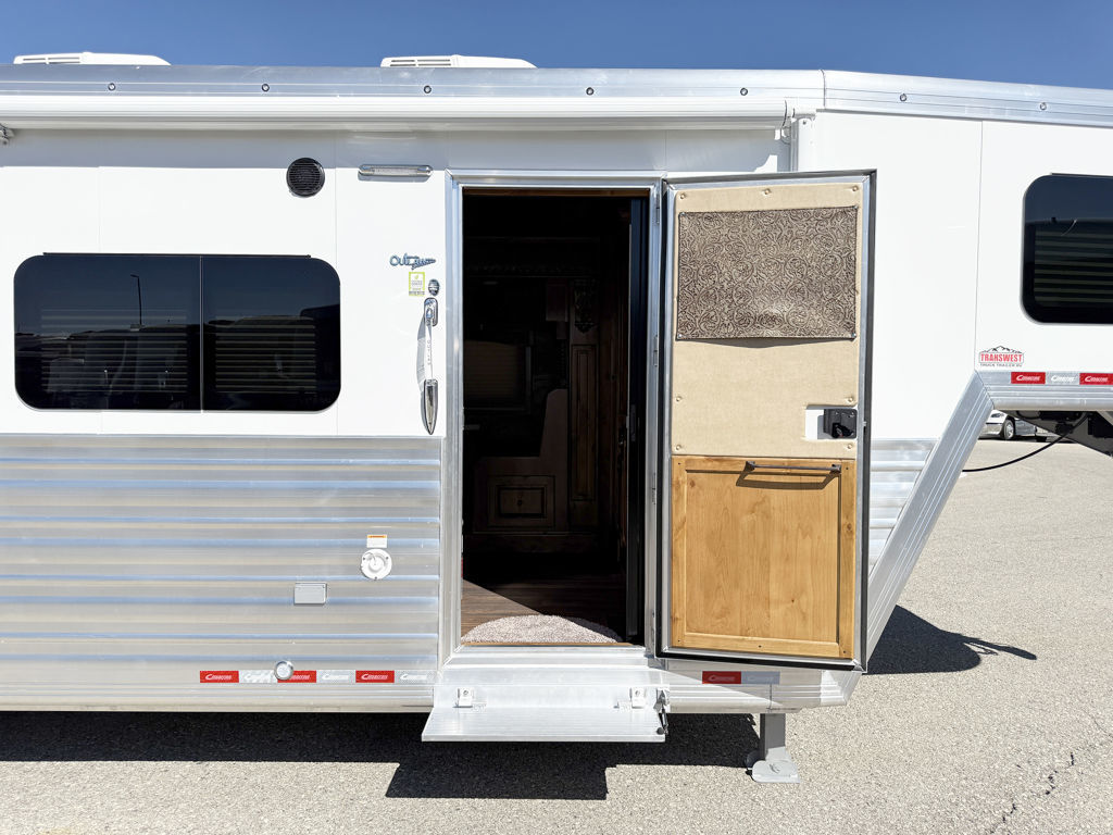Trailer Photo 3
