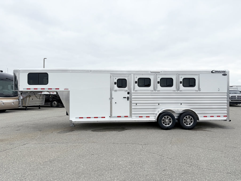 Trailer Photo 14