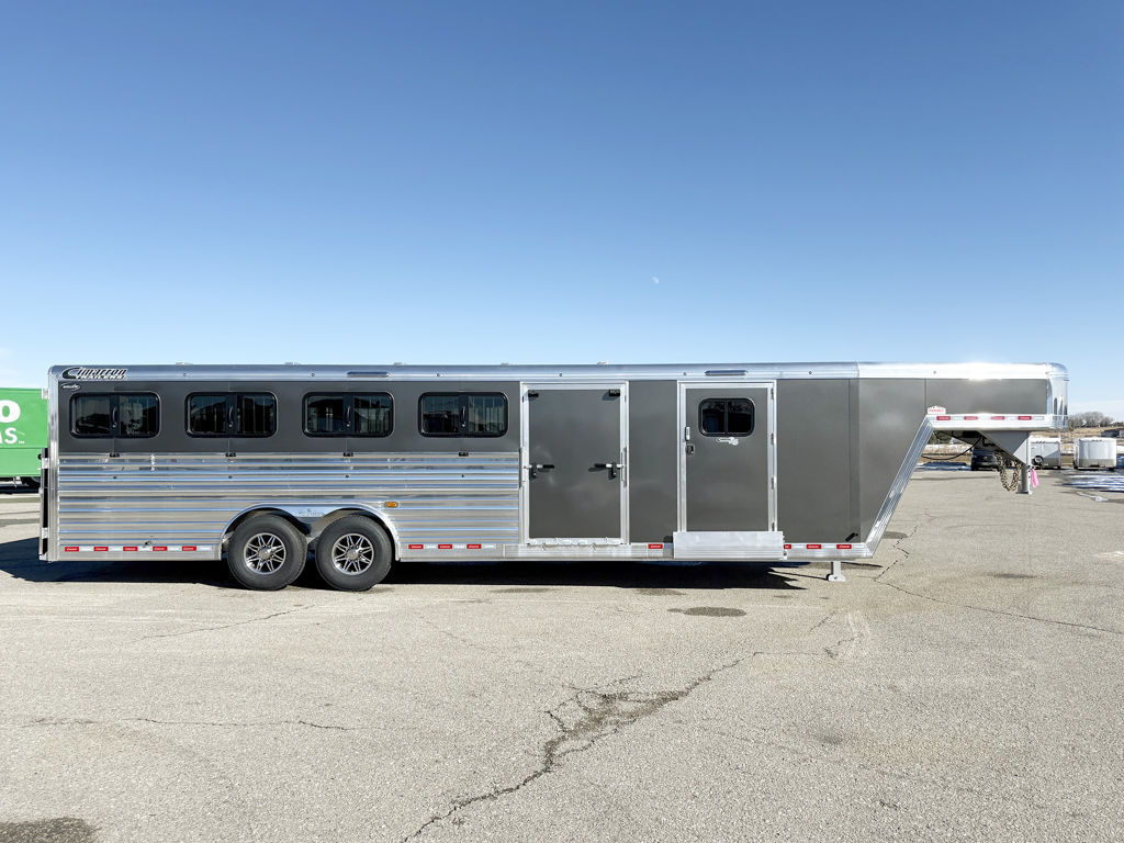Trailer Photo 12