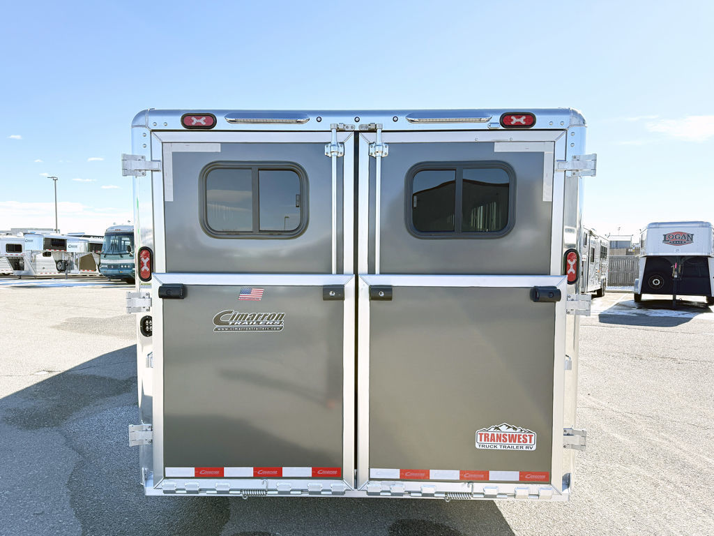 Trailer Photo 8