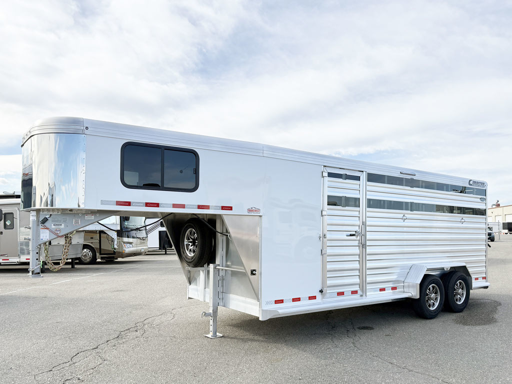 Trailer Photo 15
