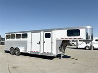 2024 4 horse Cimarron Norstar 4HGN