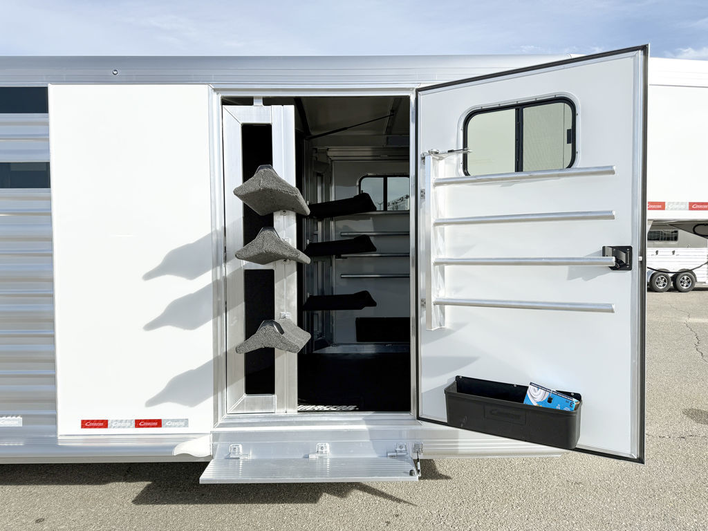 Trailer Photo 3