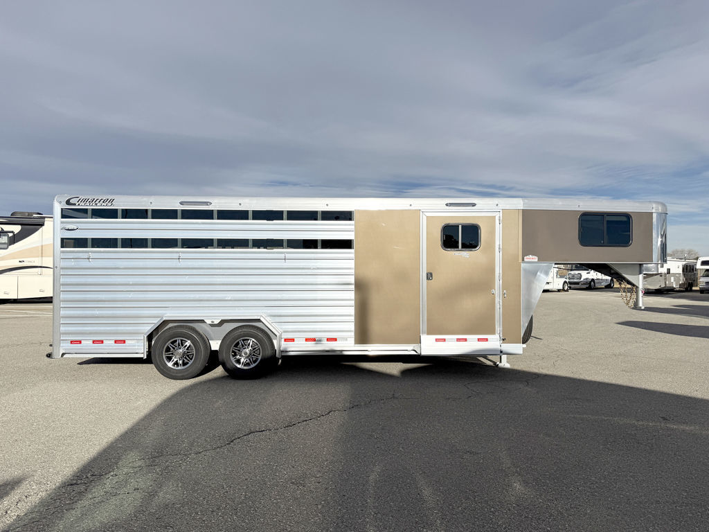 Trailer Photo 2