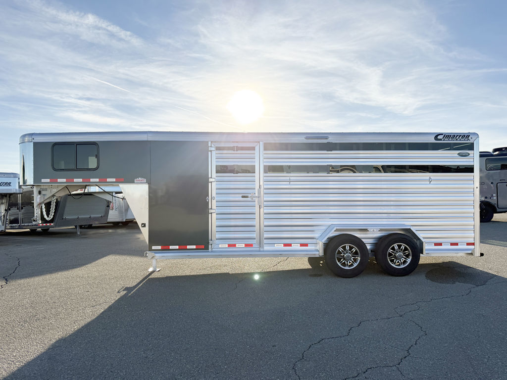 Trailer Photo 12