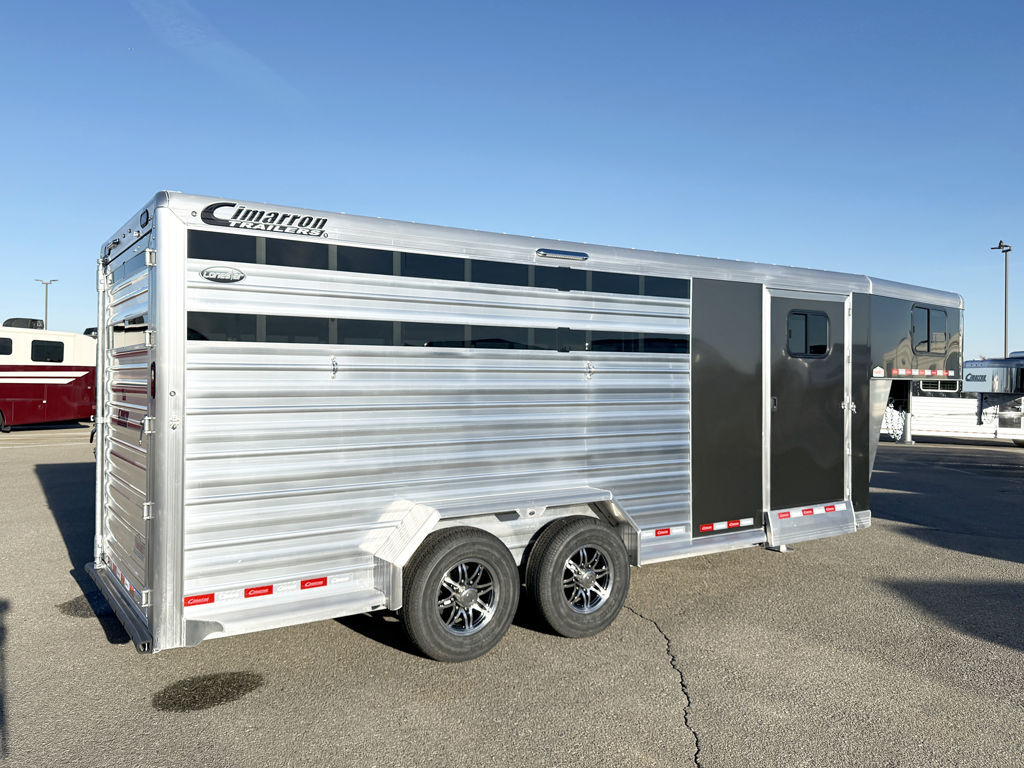 Trailer Photo 7