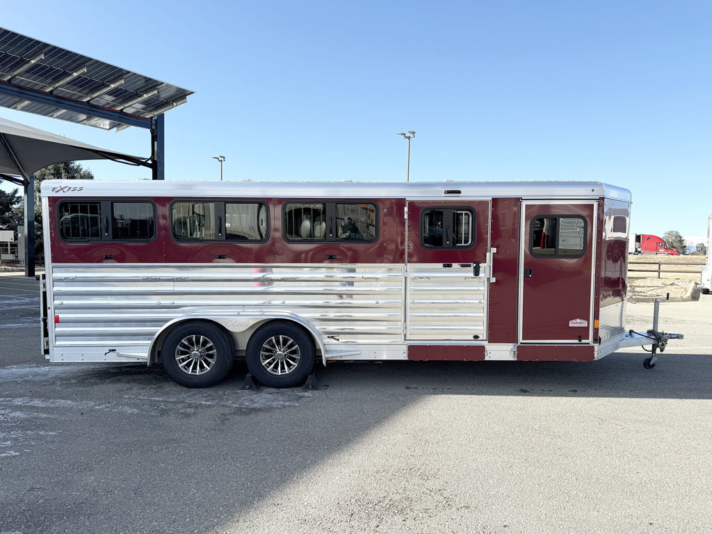 Trailer Photo 2