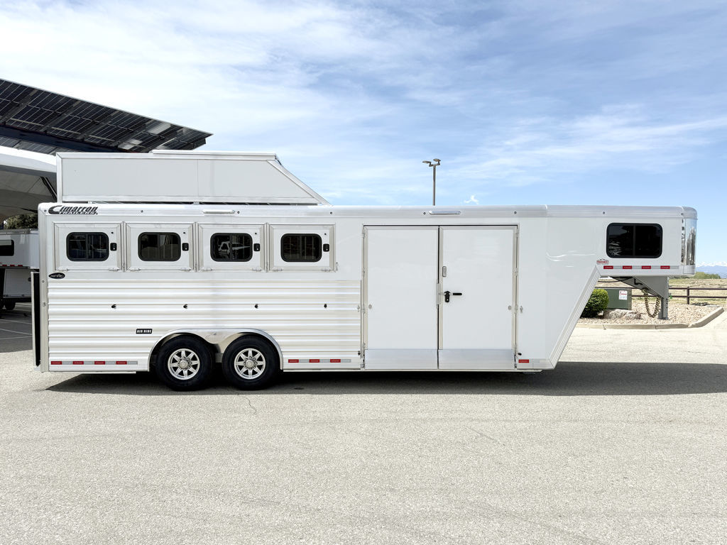 Trailer Photo 2