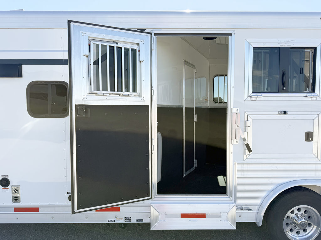 Trailer Photo 21