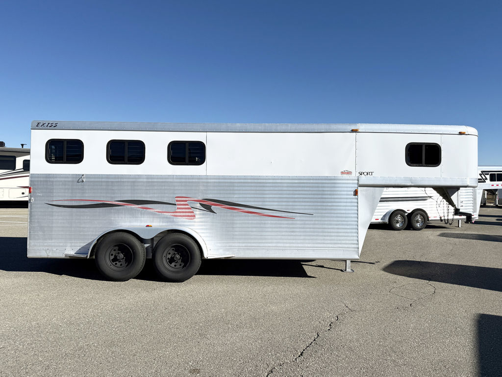 Trailer Photo 2