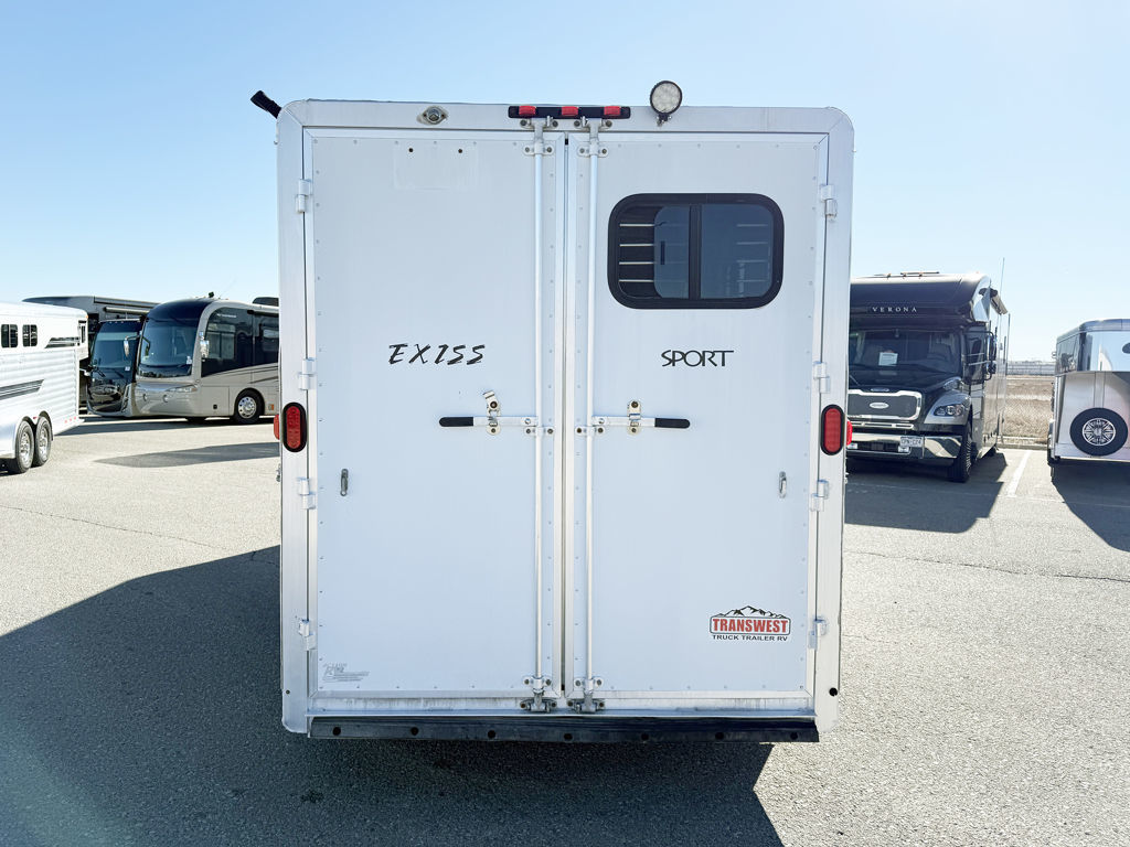 Trailer Photo 4