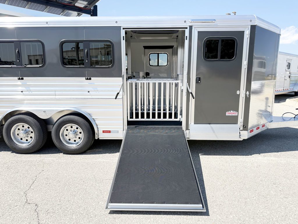 Trailer Photo 6