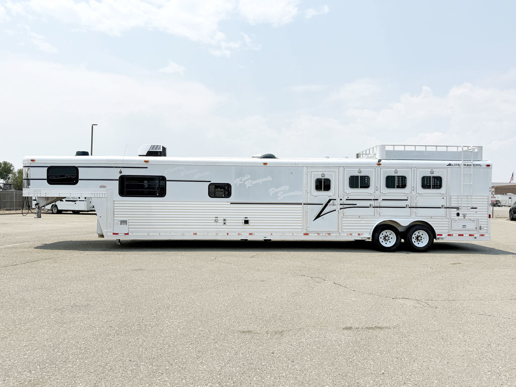 Trailer Photo 19