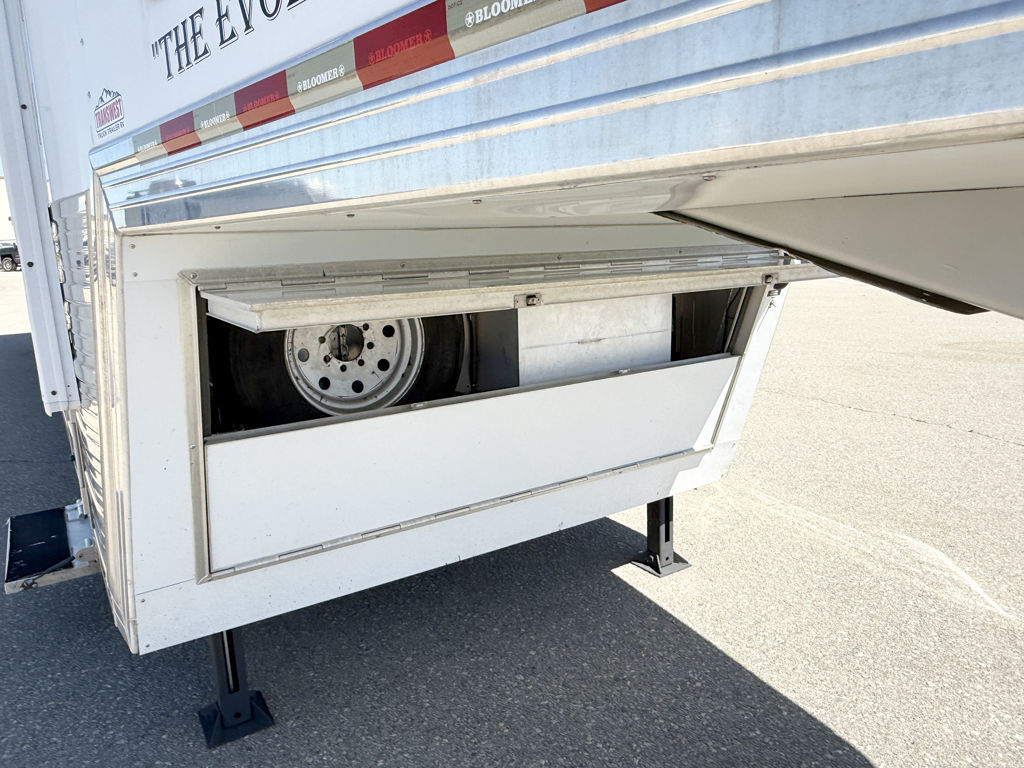 Trailer Photo 21