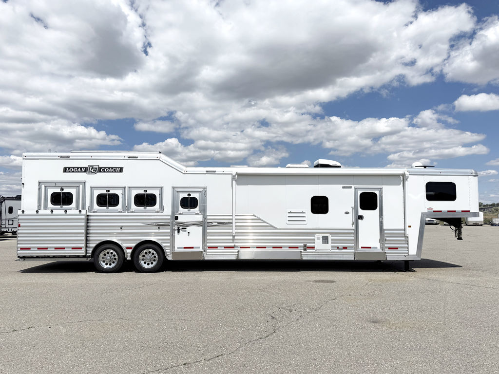 Trailer Photo 2