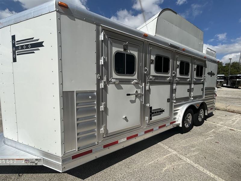 2022 Platinum Coach